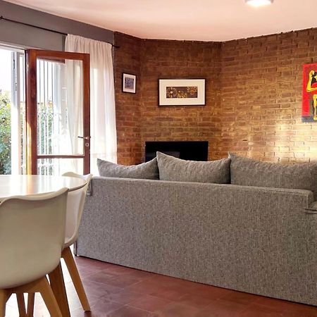 Duplex Mendoza Con Chochera Techada Exterior photo